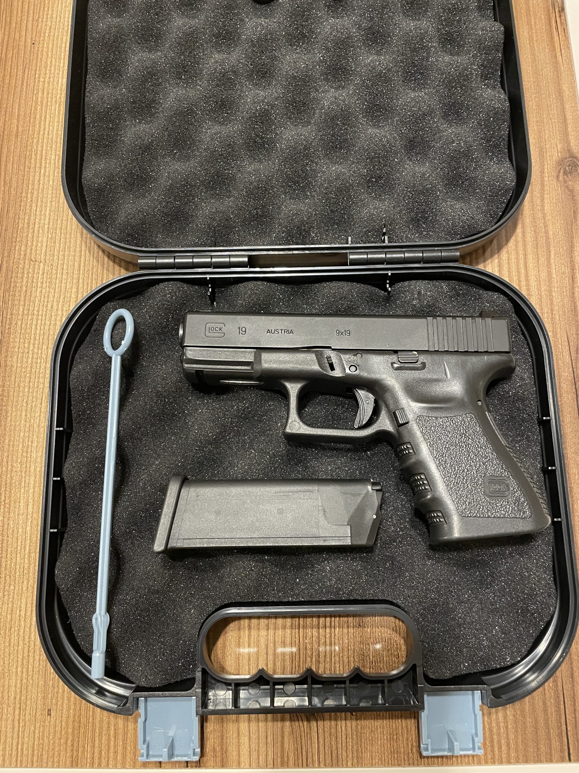 Glock 9X19