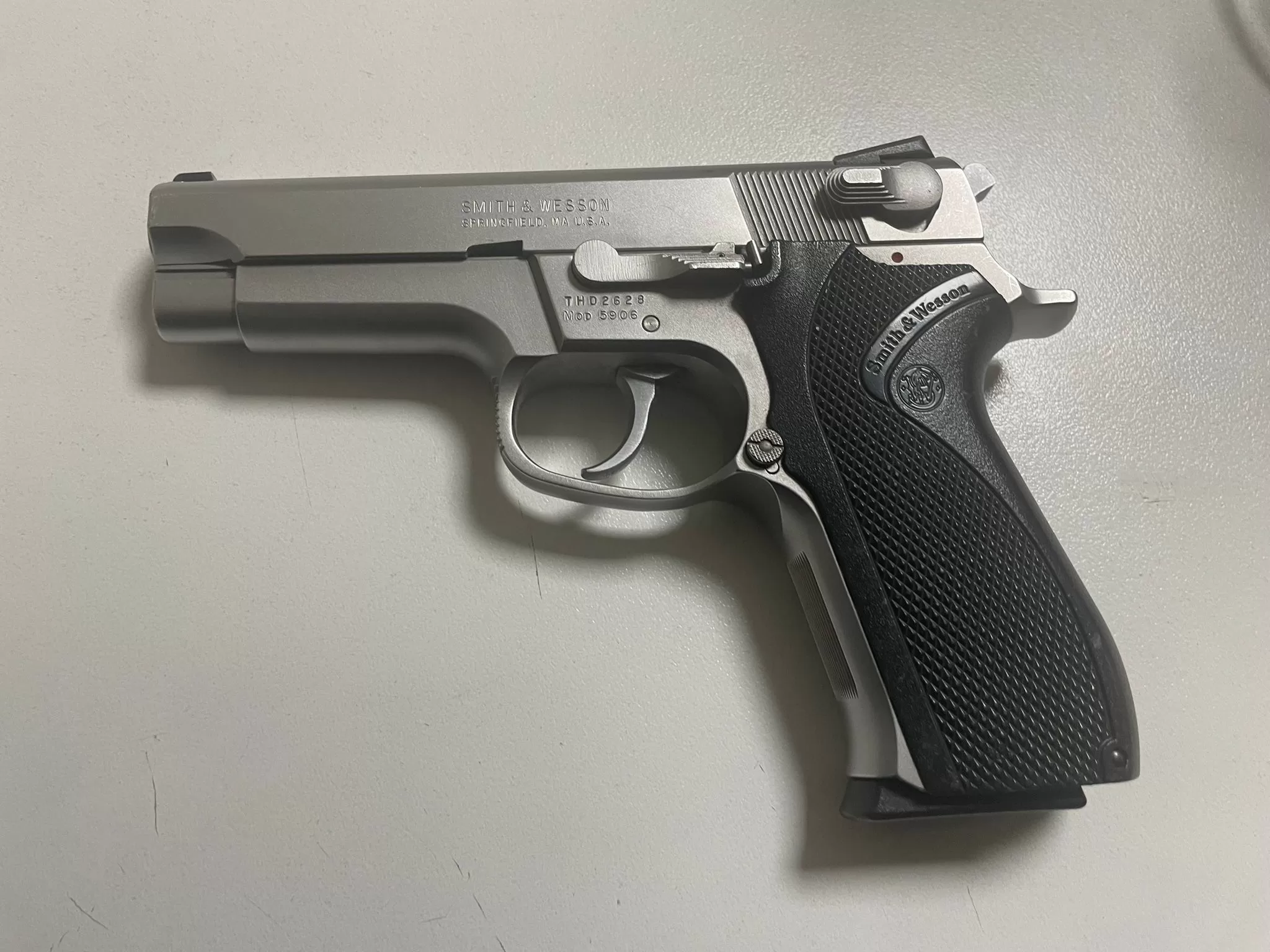 Smith Wesson 5906