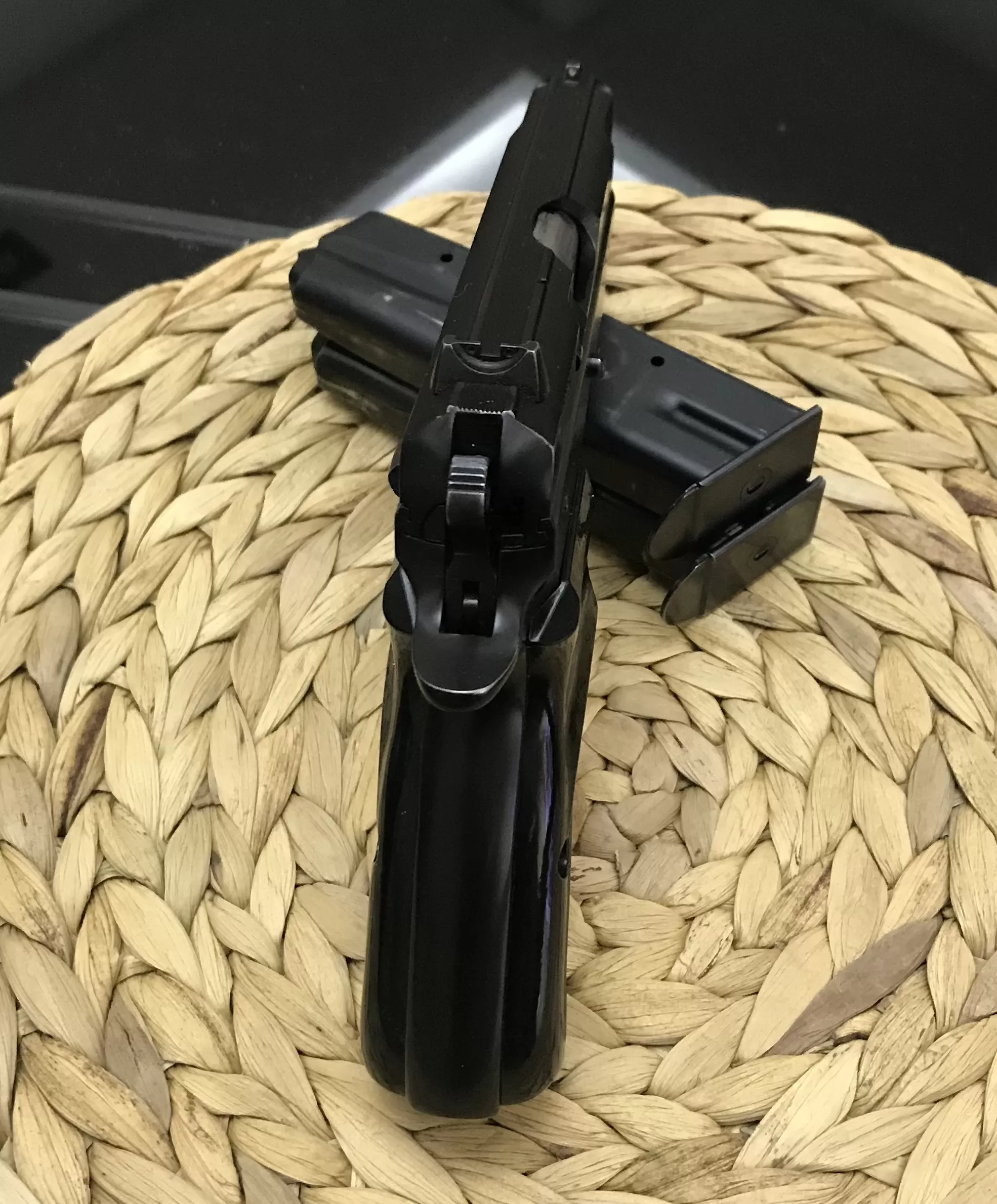 Cz 75 B