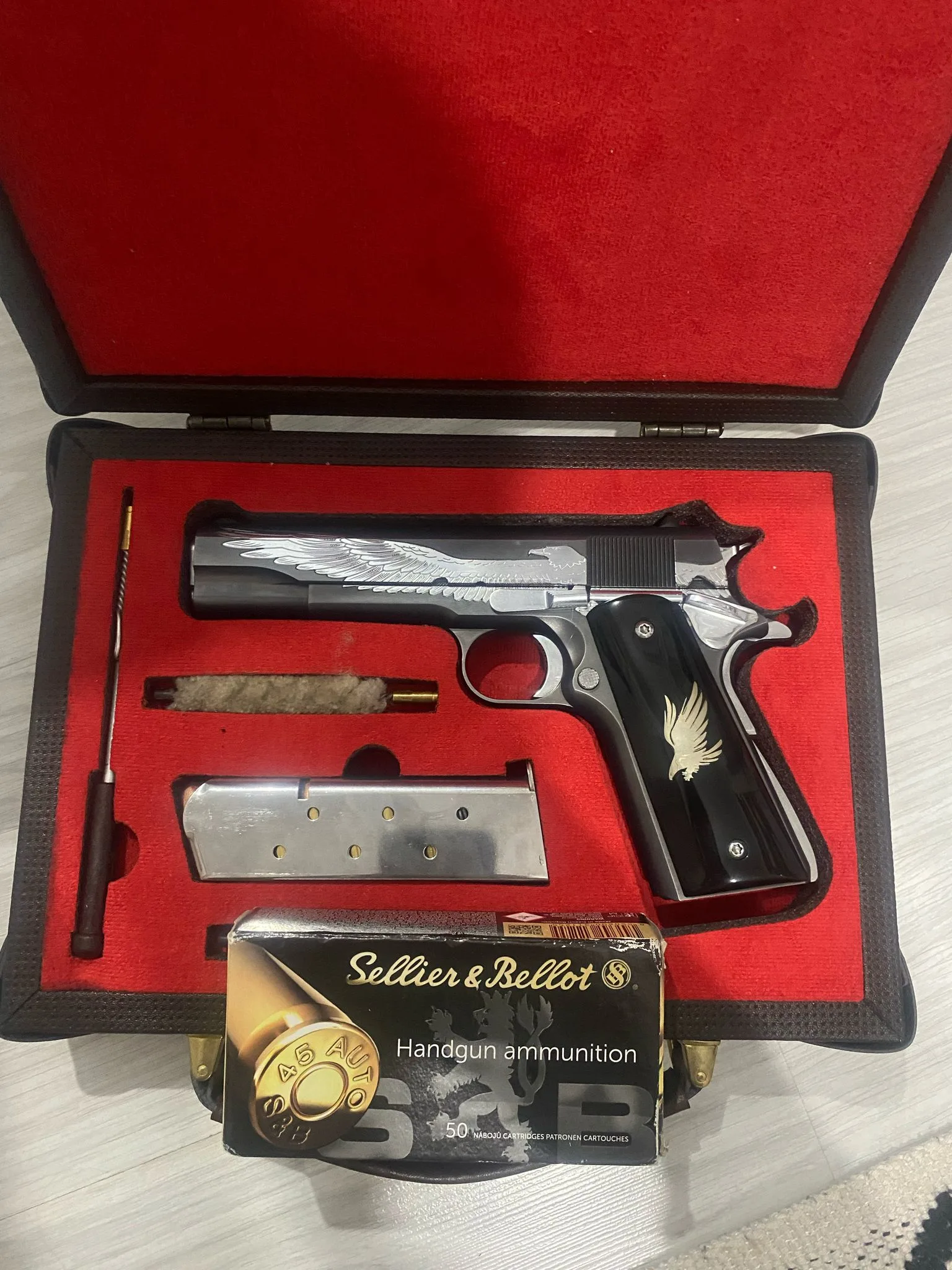 Tisaş M1911 Silver Modeli Kamu Personelinden