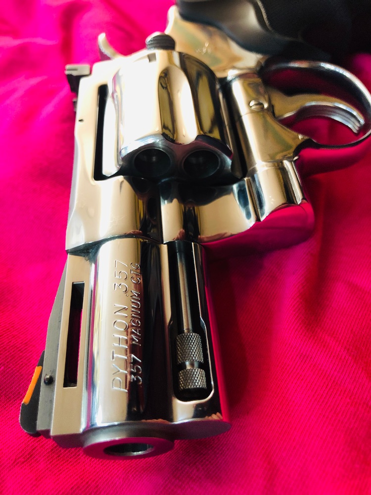 Colt phton 2,5 inç 357 mağnum çap 6 kapasiteli nikel parlak beyaz orjinal