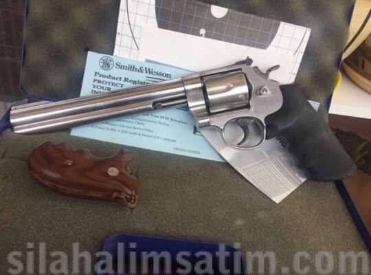 SMITH WESSON 629 CLASSİC DX(DELUXE) 44 MAGNUM 8.5 İNÇ NAMLULU