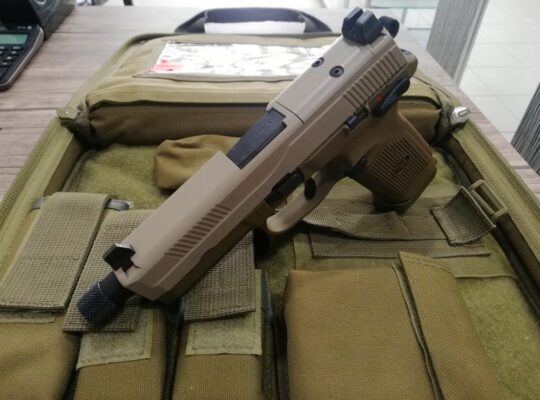 FN FNX 45 Tactical 15+1 Kapasite