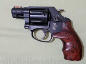Smith & Wesson S&W 351 Air Lite PD .22 Magnum 22
