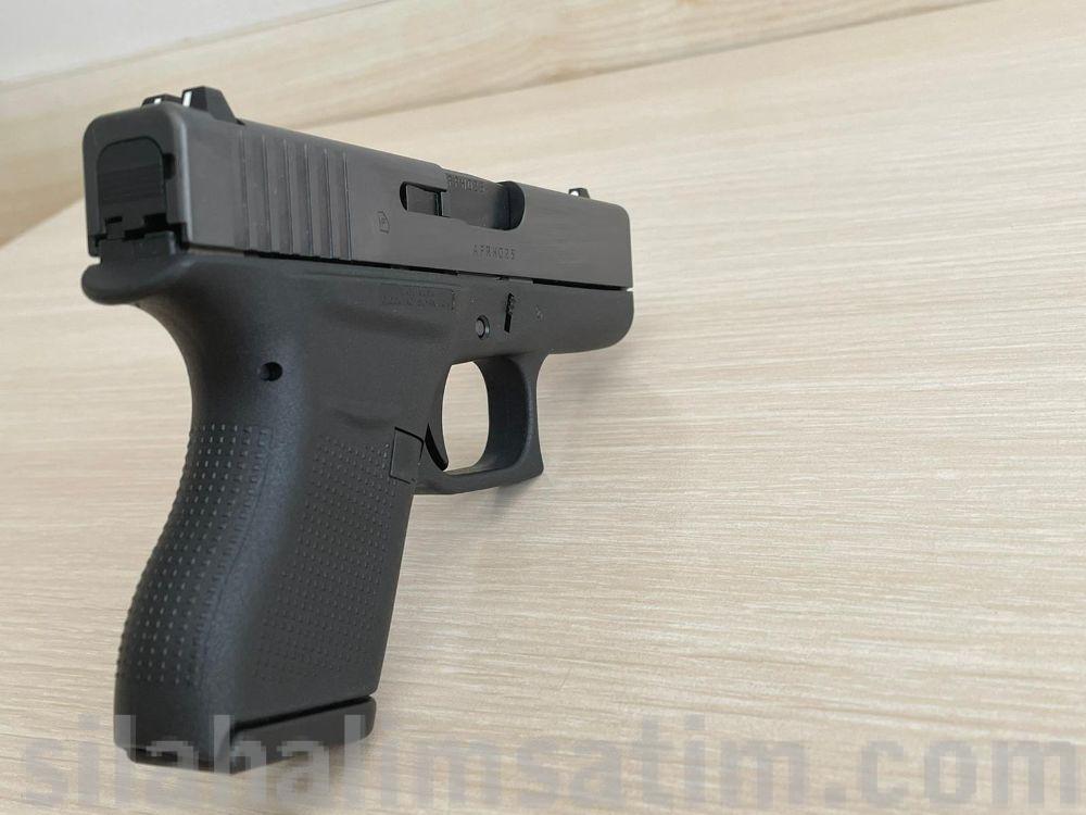 Glock 43 ( 6+1)Compact Tabanca.