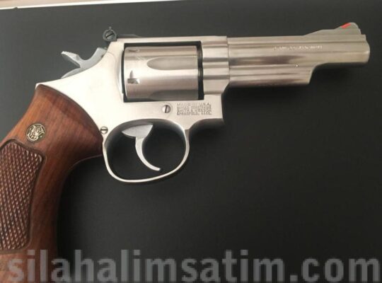 SMITH WESSON 66.3 MODEL