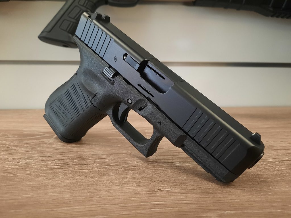 Glock 19 Gen 5 sıfır kutusunda 2022 üretimi