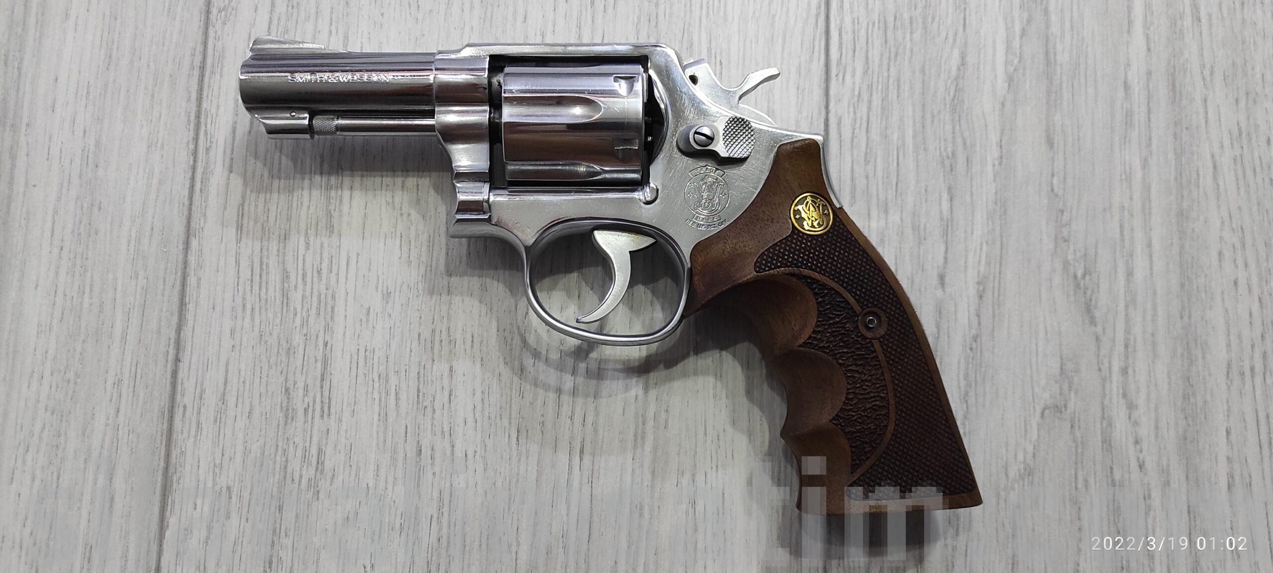 Tertemiz orjinal amerikan revolver