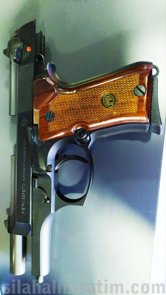 Beretta f92 Compact (hata yapmaz)