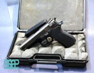 Kasada saklanmış Smith Wesson 5904
