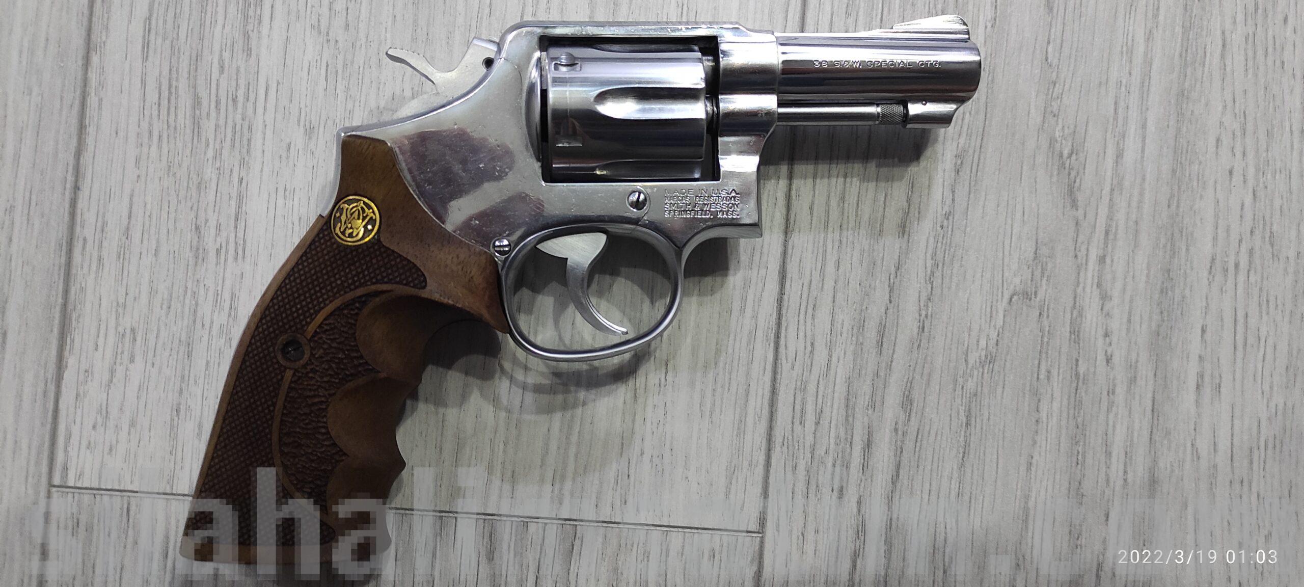 Tertemiz orjinal amerikan revolver