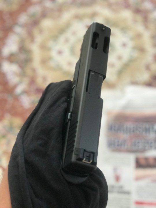 Glock G19 C Anahtarlı ilk sahibinden Sıfır Ayarında