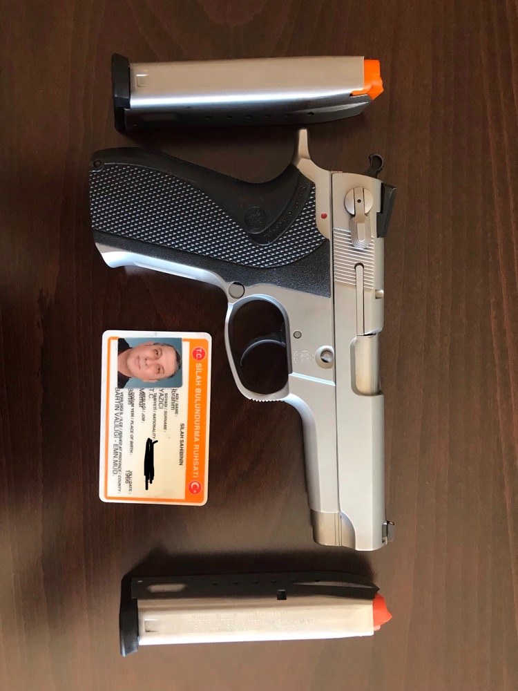 Smith&Wesson 5906