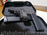 Kutusunda çok az mermi atılmış Glock 19  Gen 4 9mm