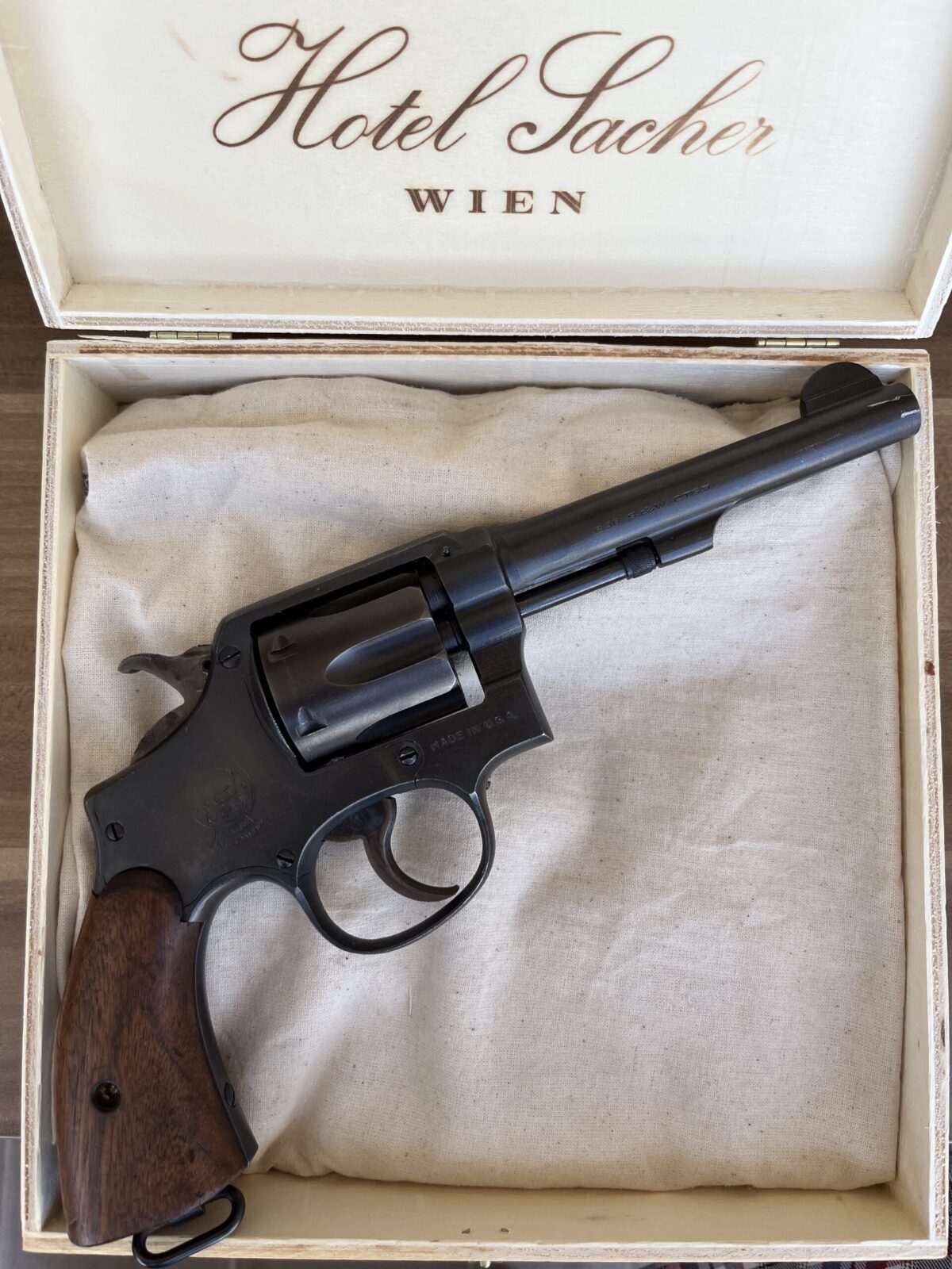 SMITH&WESSON MODEL 10 VICTORY 38 CAL.
