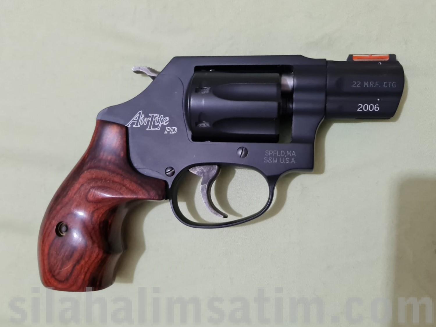 Smith & Wesson S&W 351 Air Lite PD .22 Magnum 22 Nadir kalanlardan