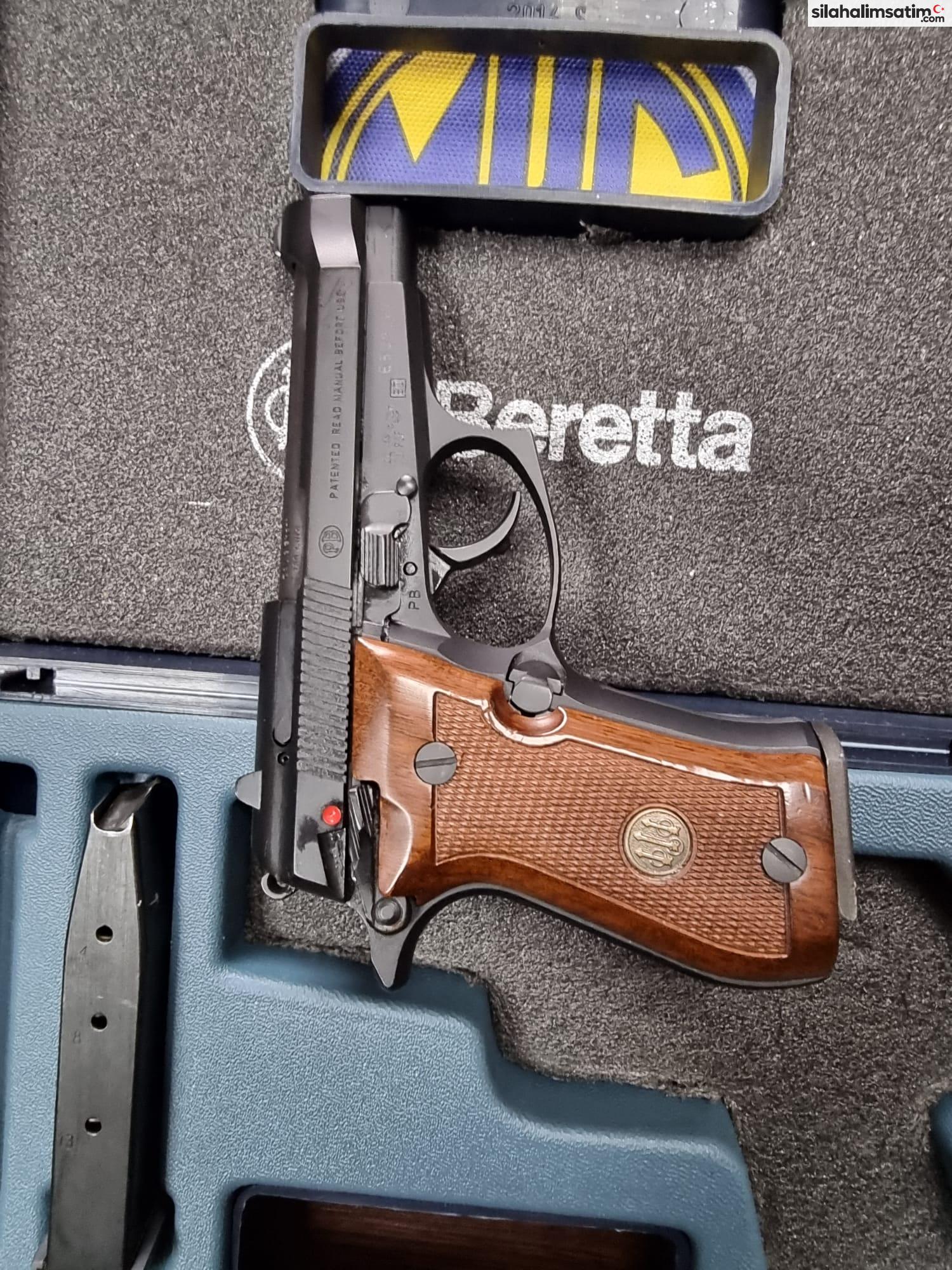Beretta F84 (9X17 MM)