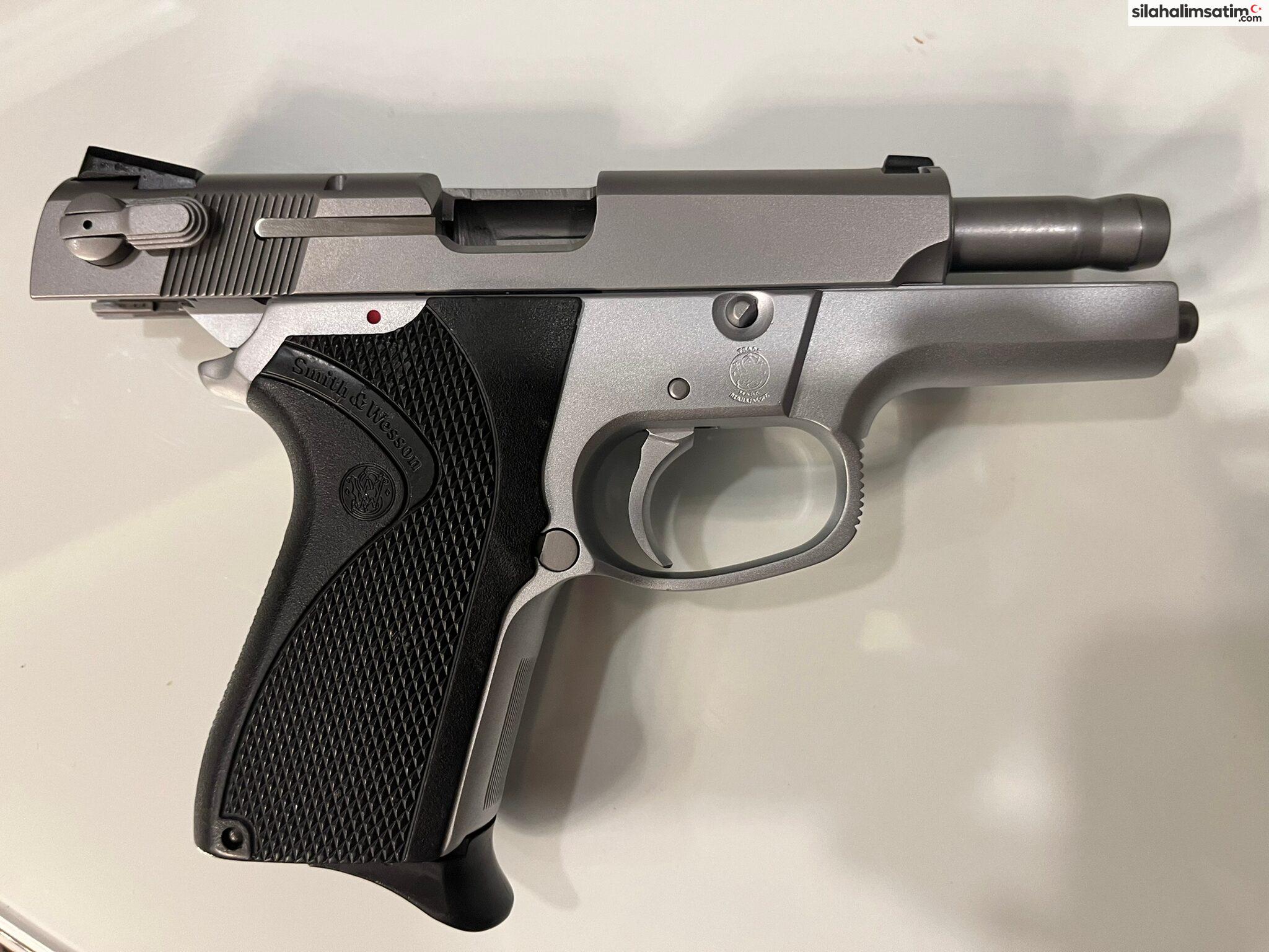 SMİTH WESSON 6906