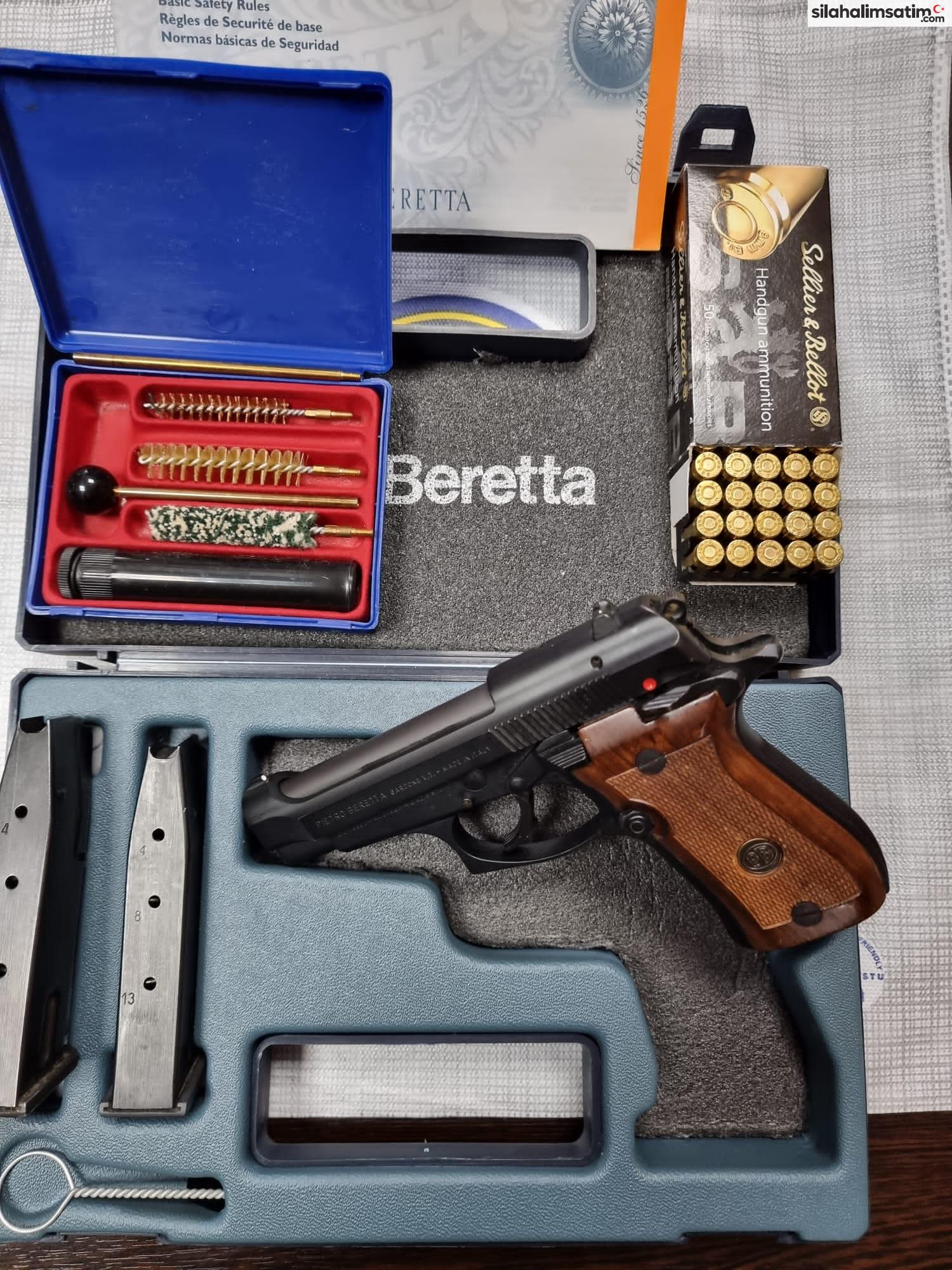 Beretta F84 (9X17 MM)