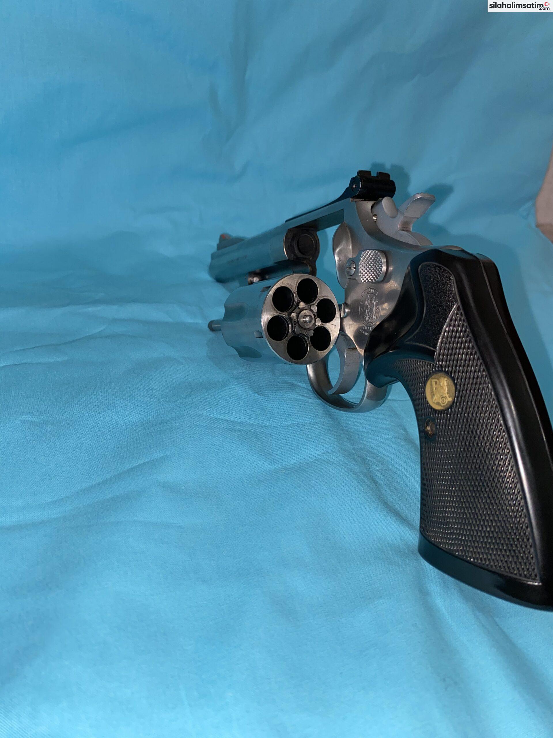 Emsalsiz Smith Wesson 357 Magnum