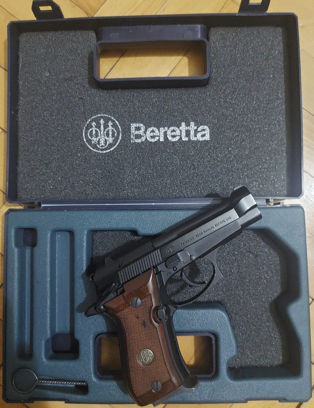 Beretta F81