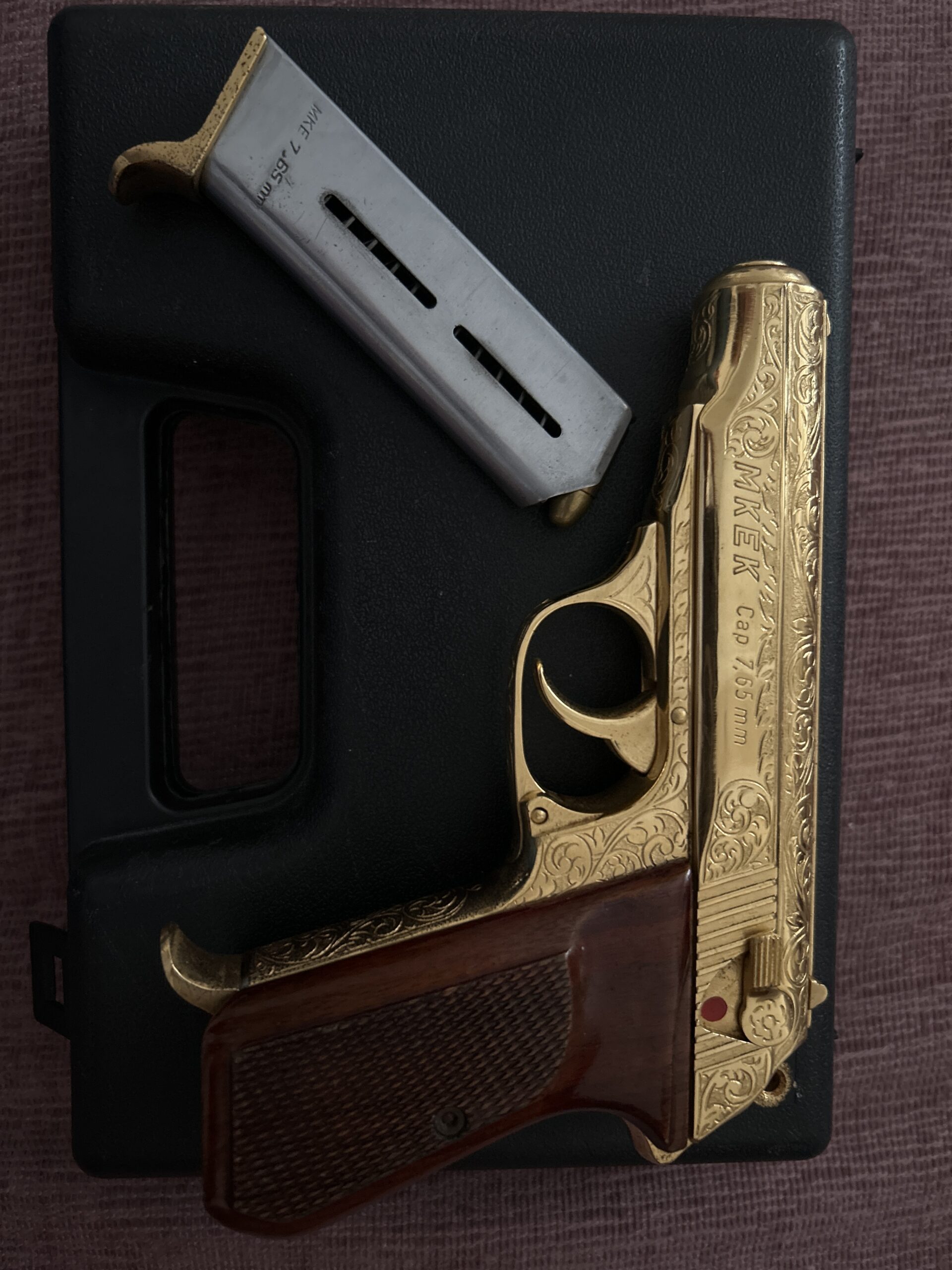 Altın kaplamalı Gravür İşlemeli MKE Kırıkkale 7,65 tabanca
