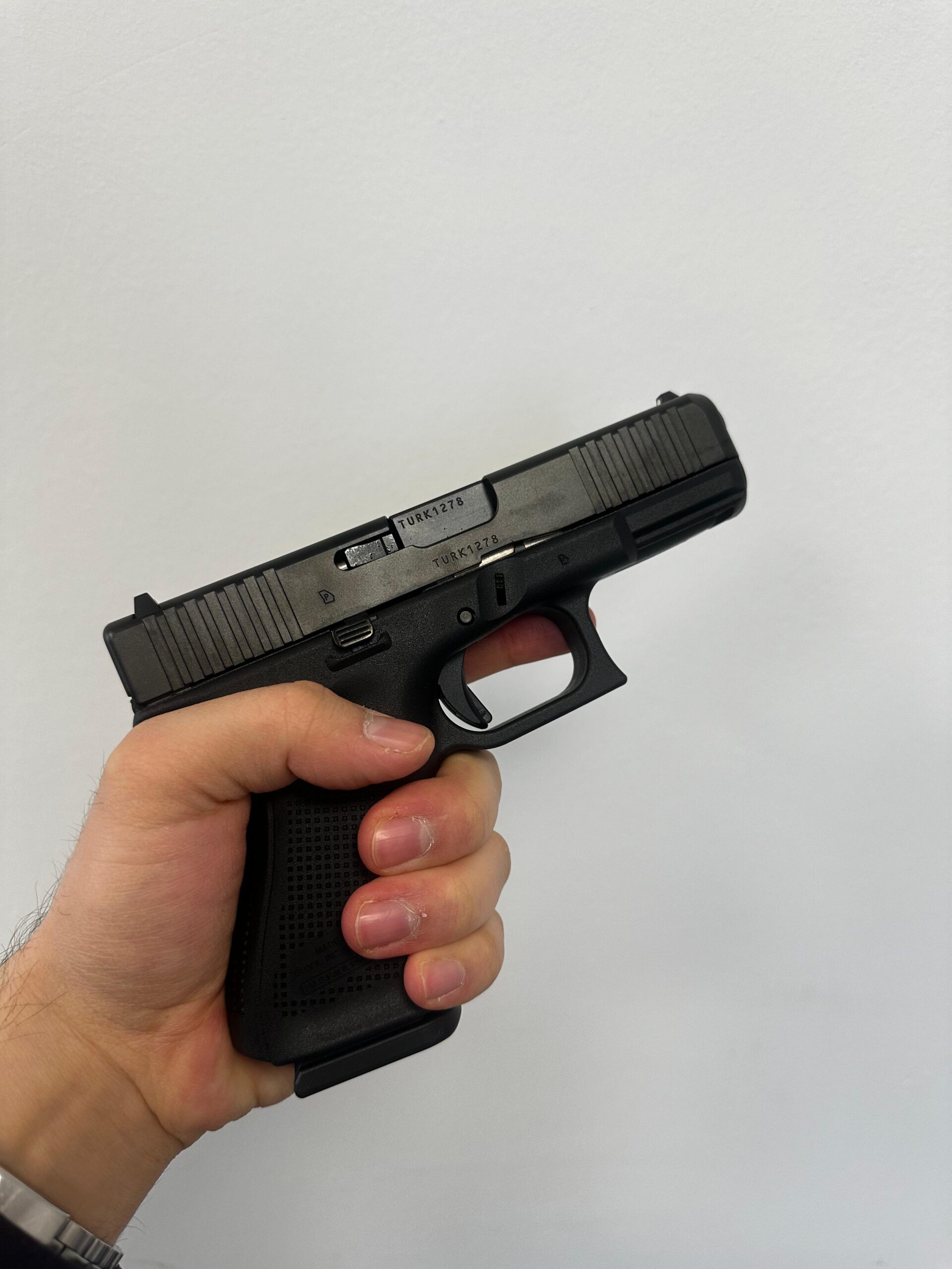 100. Yıla Özel  Seri Numaralı Glock 19 gen 5