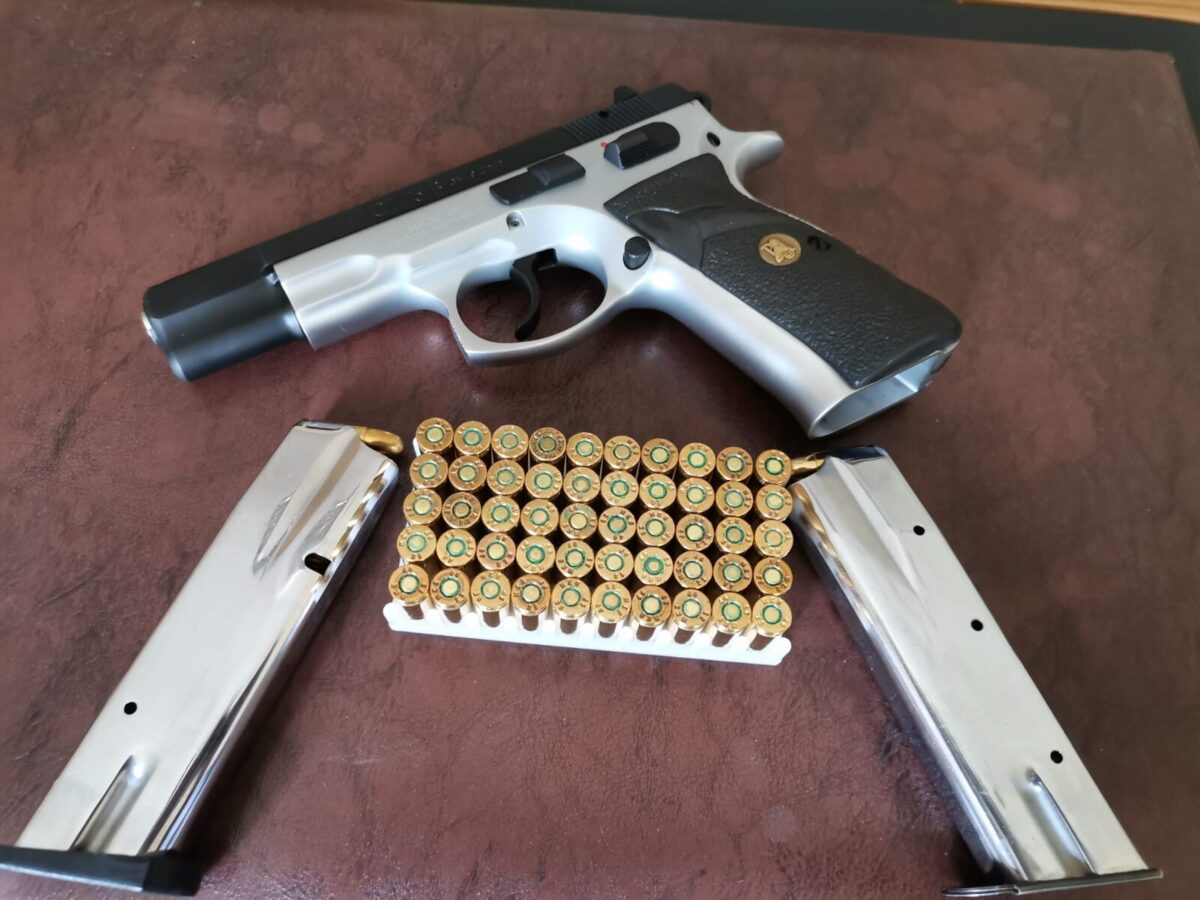 EMSALSİZ TEMİZLİKTE CZ 75B POLİSTEN SATILIK