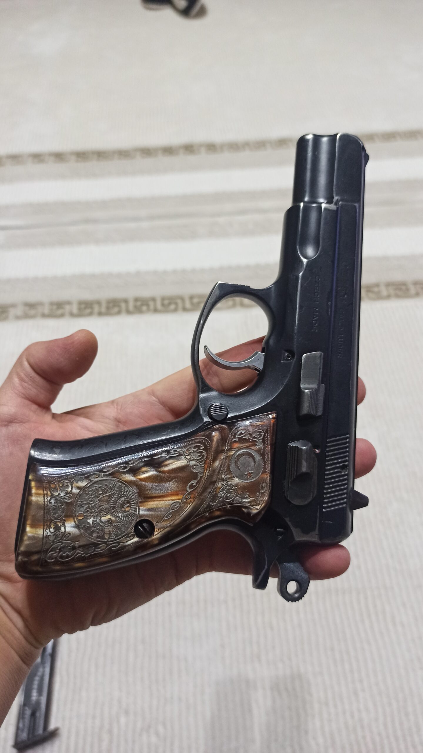 Kamu Görevlisinden Temiz CZ-75B