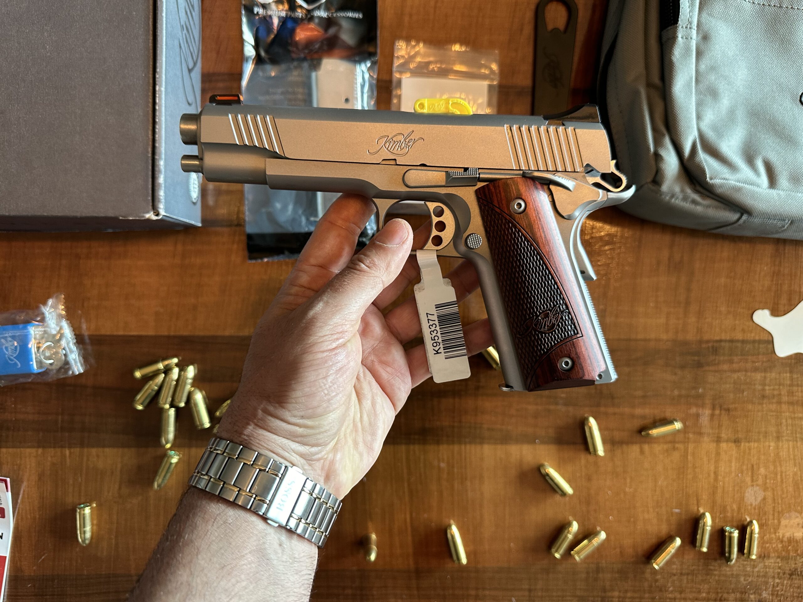 KIMBER 1911 STAINLESS II 5,25 İNCH 45 ACP VE KİMBER MİCRO 9 SAPPHİRE 9 MM SIFIR KUTUSUNDA VE TÜM AKSESUARLARI İLE