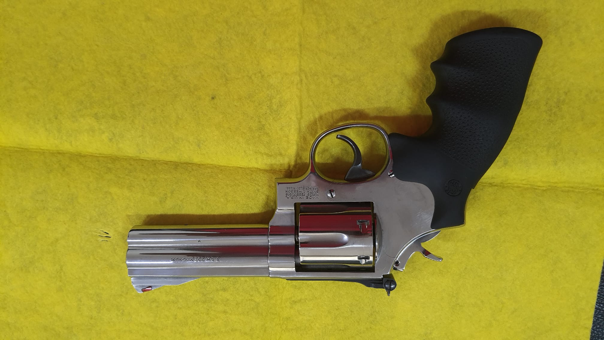 Smith Wesson 357 (4 inç)