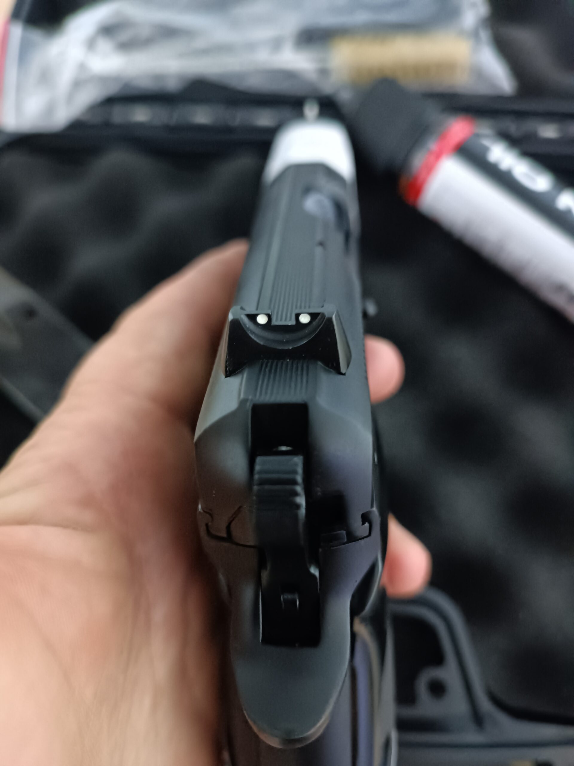 CZ 75 B sıfır MERMİ ATILMAMIŞ BANDROLLÜ ÜZERİNDEDİR