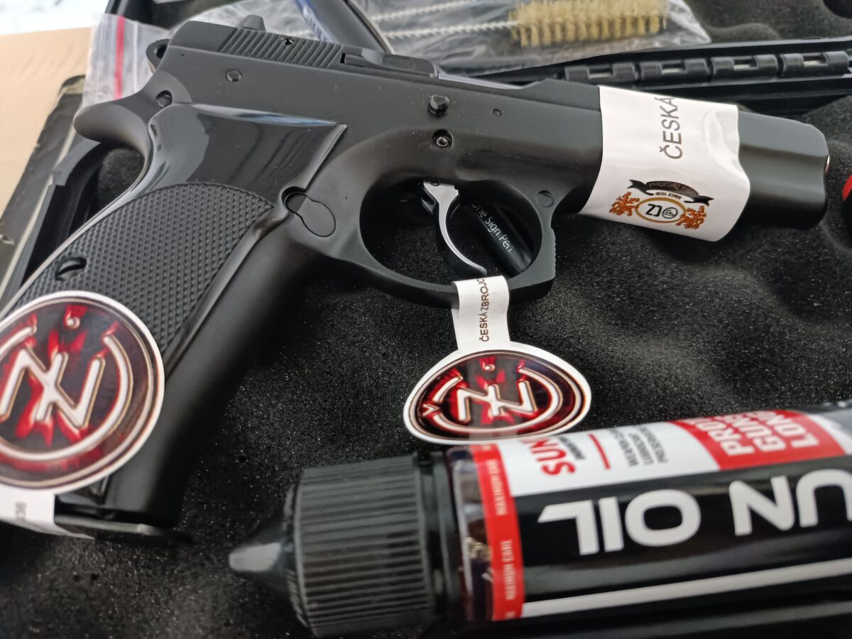 CZ 75 B sıfır MERMİ ATILMAMIŞ BANDROLLÜ ÜZERİNDEDİR