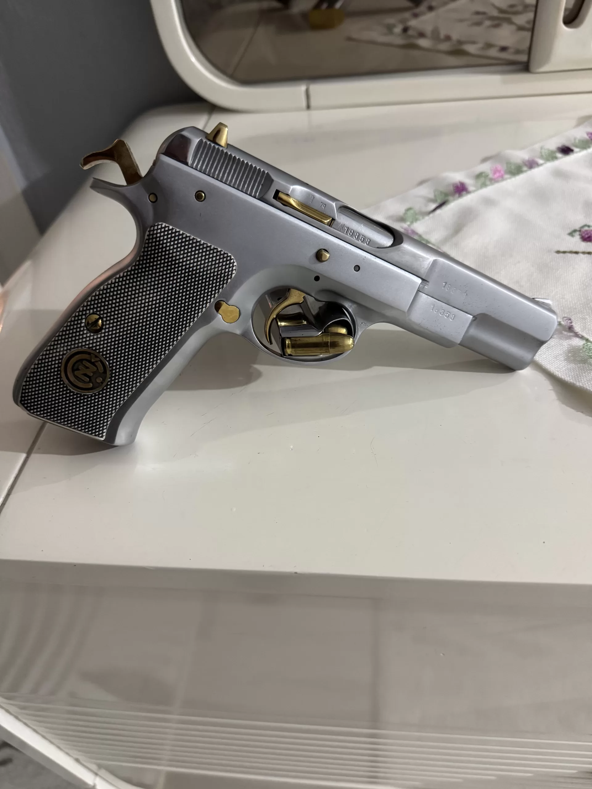 CZ 75 A serisi 1979 model