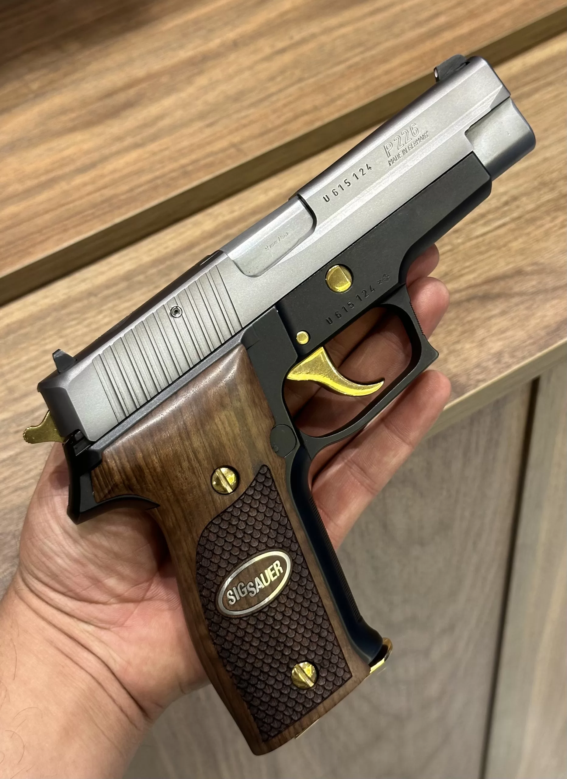 SIG SAUER P226 ALMAN