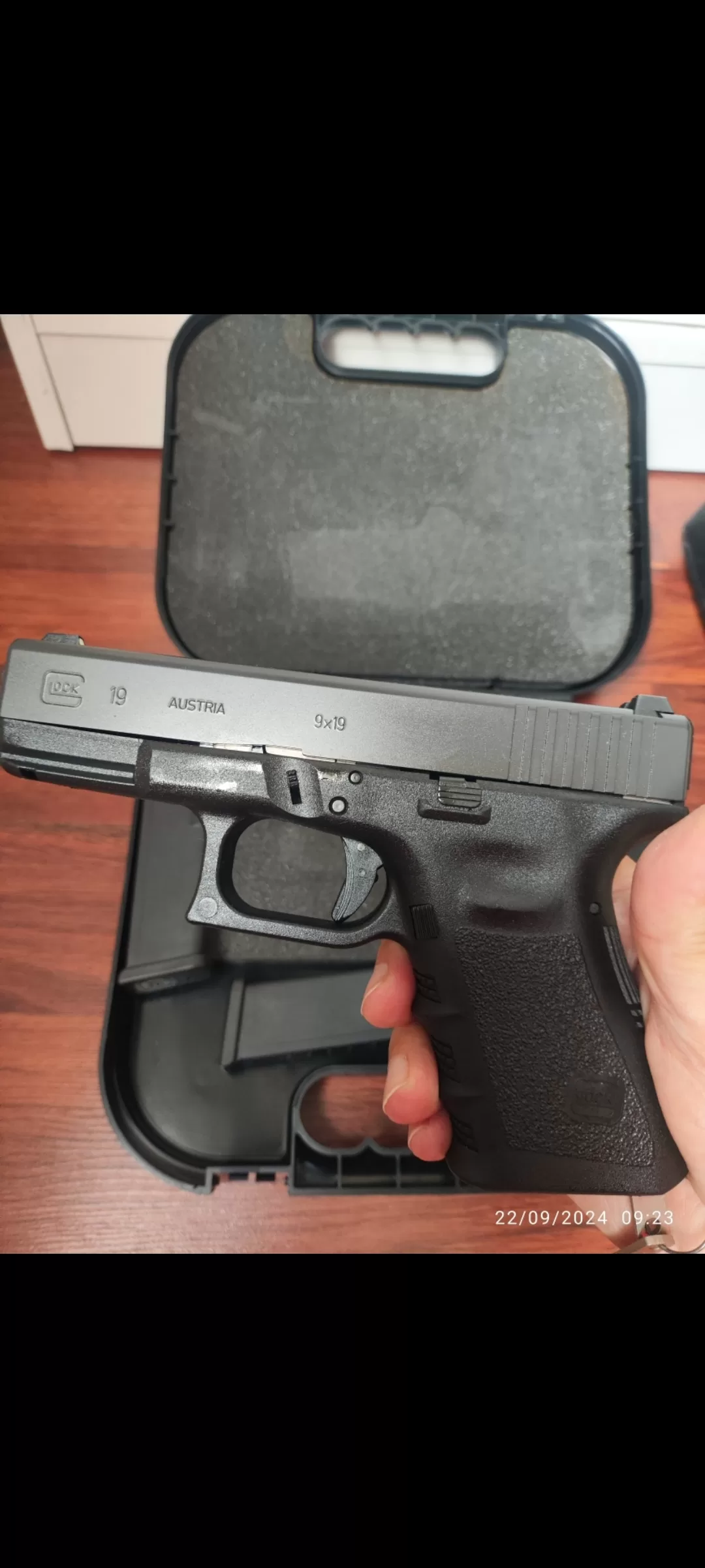 Sıfır Güvenlik ANAHTARLI  glock 19 gen 3  kamu görevlisinden