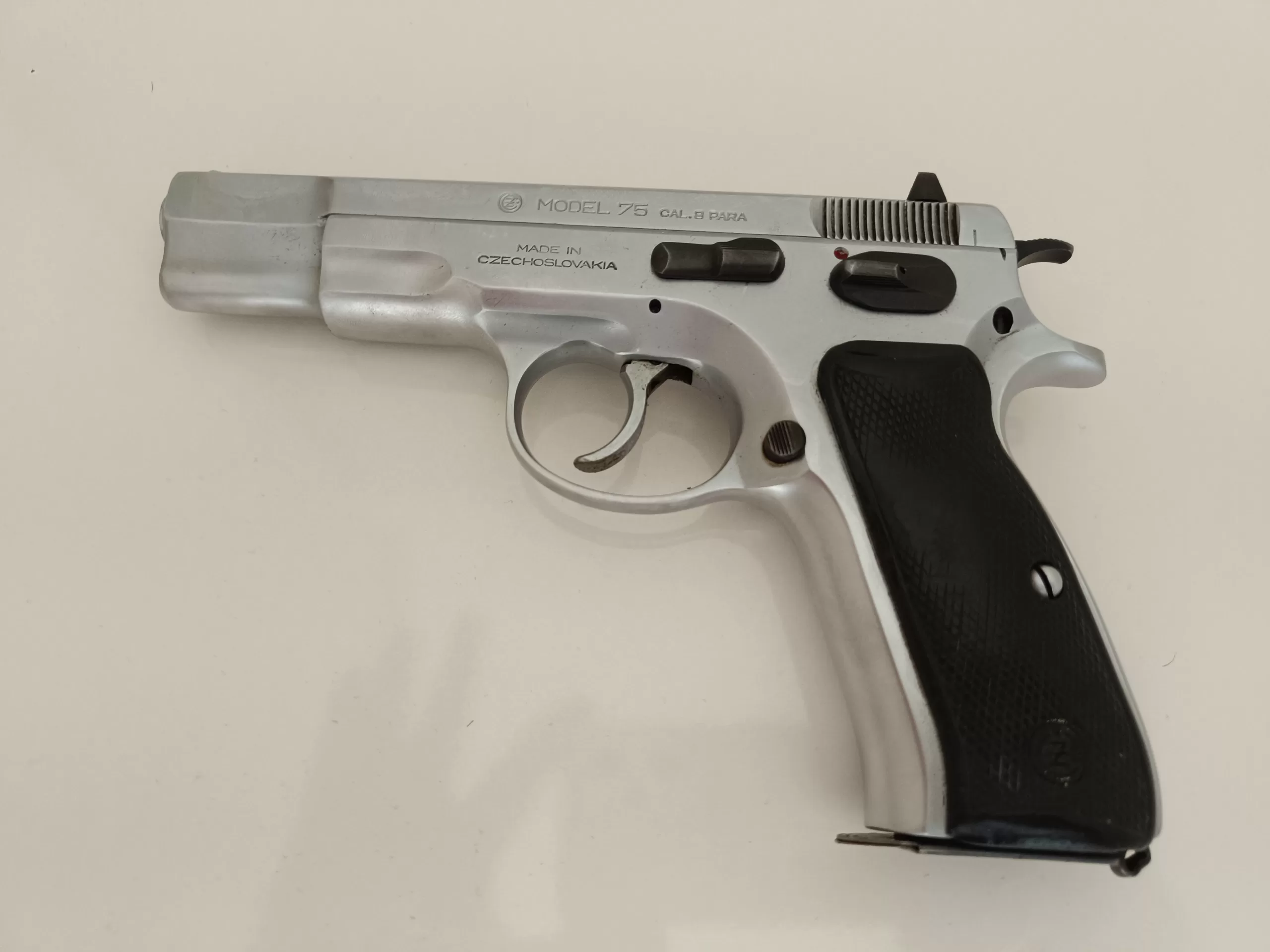 CZ -75 A SERİSİ(1988 MODEL)