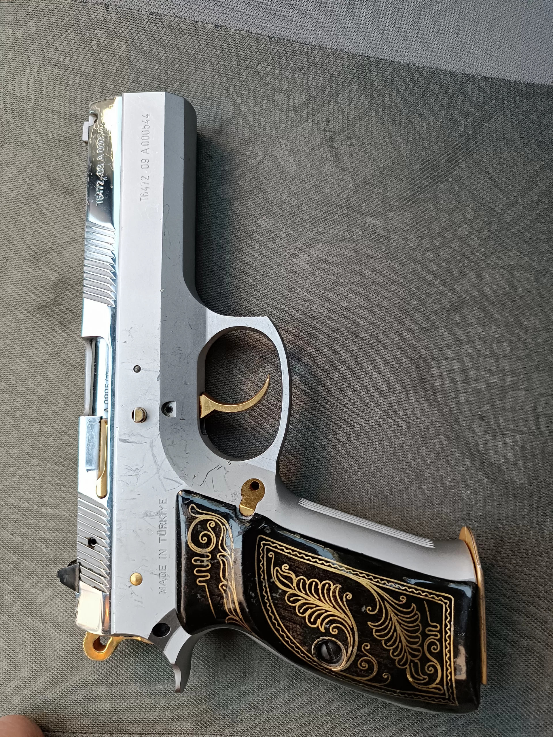 Emniyet Mensubu dan Canik Piranha 9mm