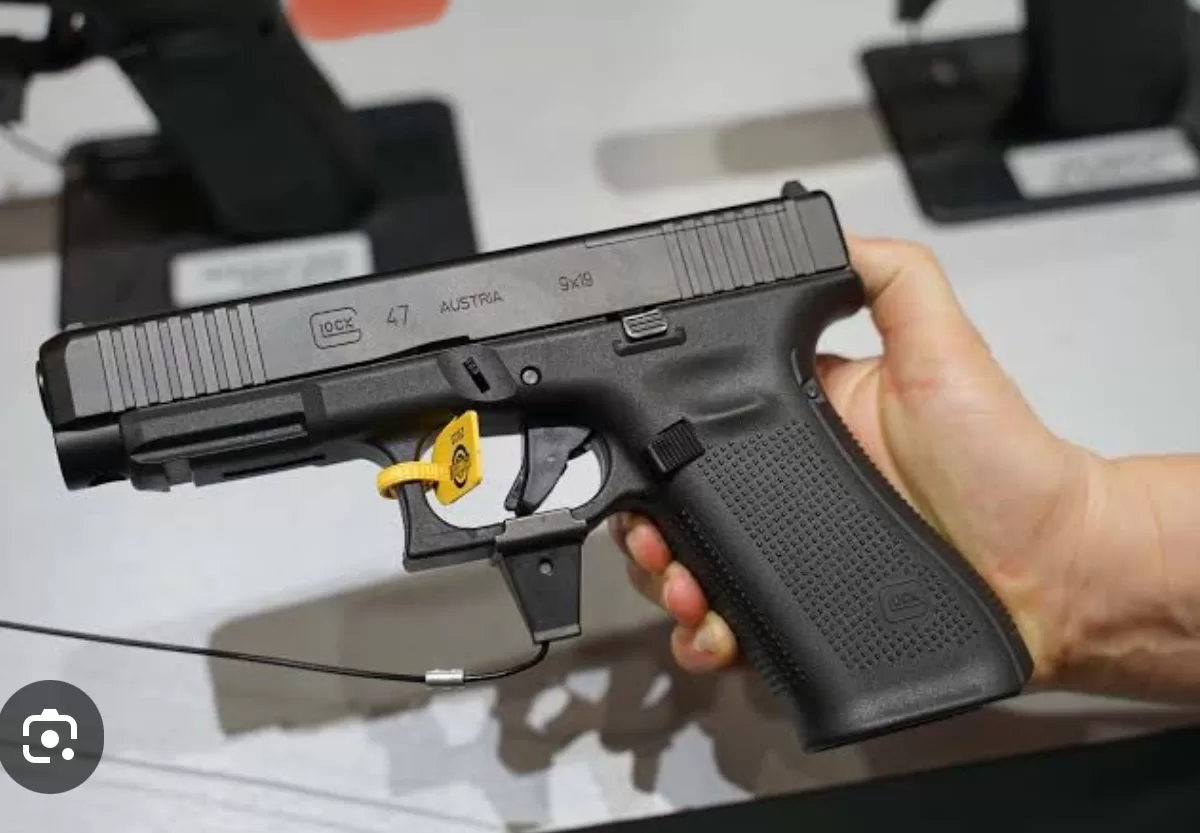 GLOCK 47 GEN 5 MOS 17+1 ve 9 mm SIFIR KUTUSUNDA YEDEK SARJÖRÜ VE TÜM ALSESUARLARI İLE BİRLİKTE